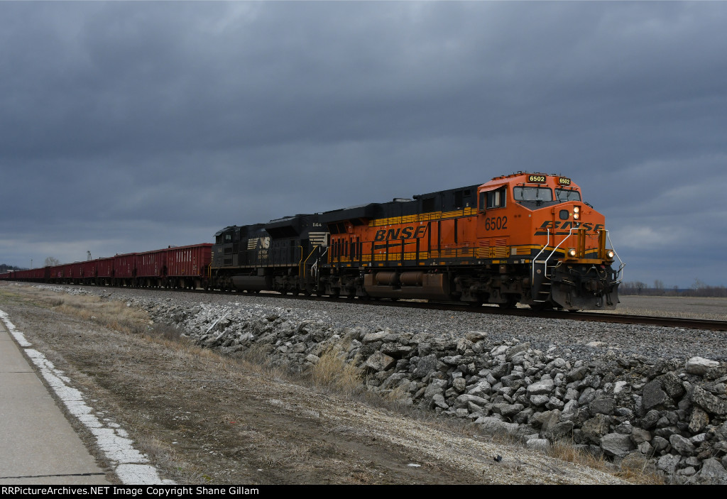 BNSF 6502